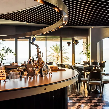 Akra Antalya 5*