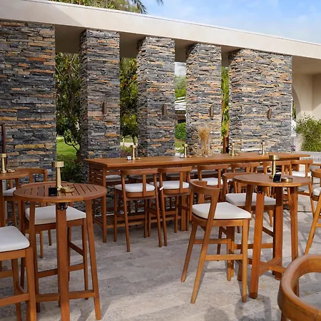 Hotel Akra 5*