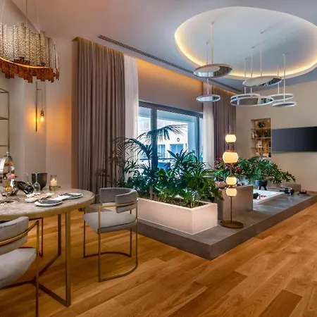 Akra Hotel 5*