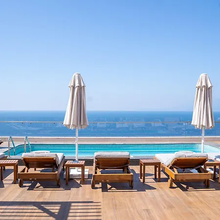 Akra Hotel