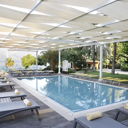 Hotel Akra Antalya 5*