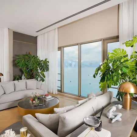 Akra Hotel 5*