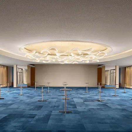 Hotel Akra 5*