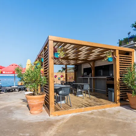 Akra Hotel 5*